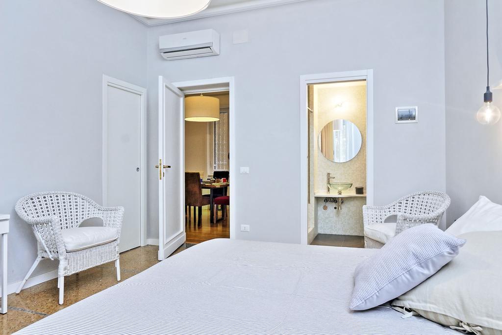 B&B Romagnosi 20 Dış mekan fotoğraf
