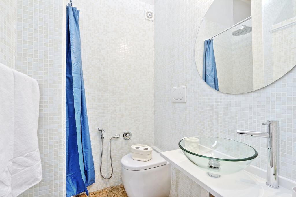 B&B Romagnosi 20 Dış mekan fotoğraf