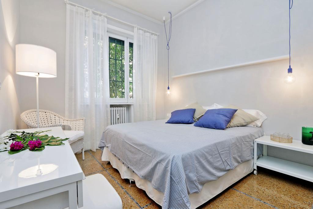 B&B Romagnosi 20 Dış mekan fotoğraf